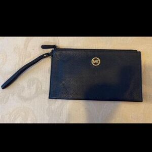 Michael Kors Large Navy Wristlet
